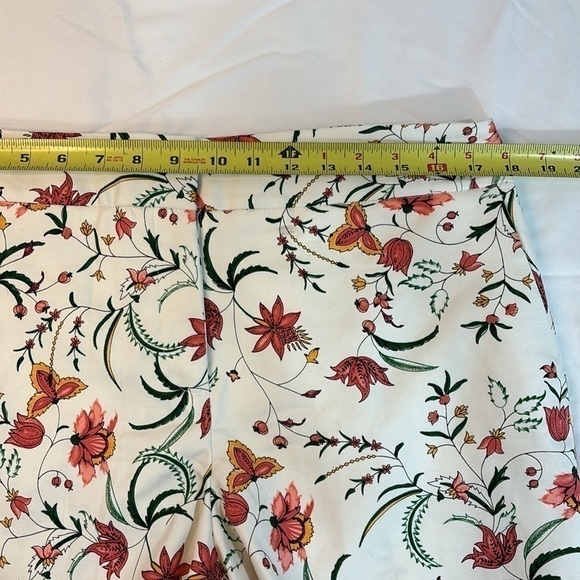 CeCe Size 14 Floral Shorts - Picture 5 of 7